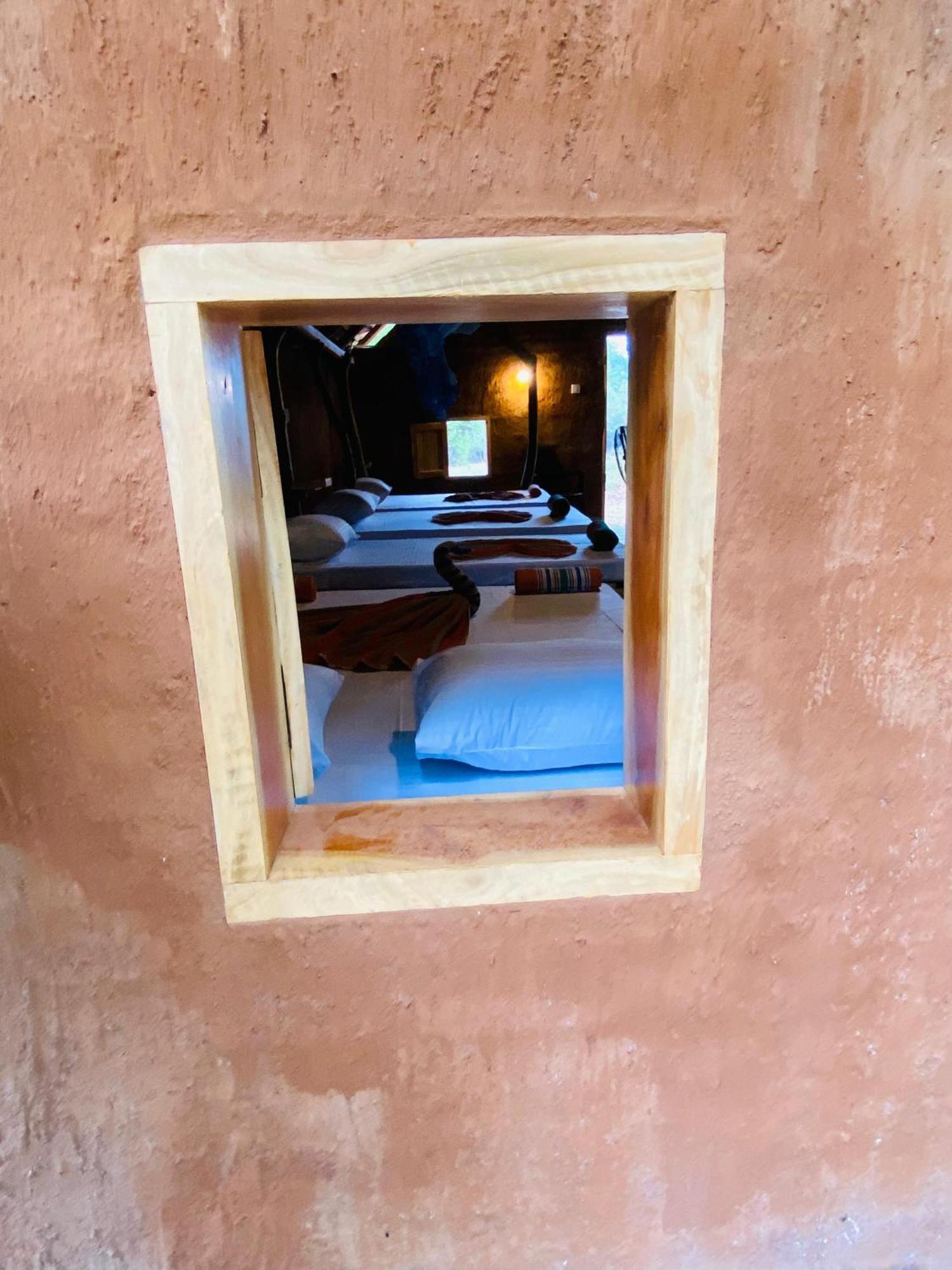 Yala Village Eco Tree House Tissamaharama Bagian luar foto
